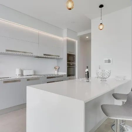 Ferienhaus Fuer 6 Personen Ca 350 Qm In Arco Da Calheta, Madeira Suedkueste Von Madeira *